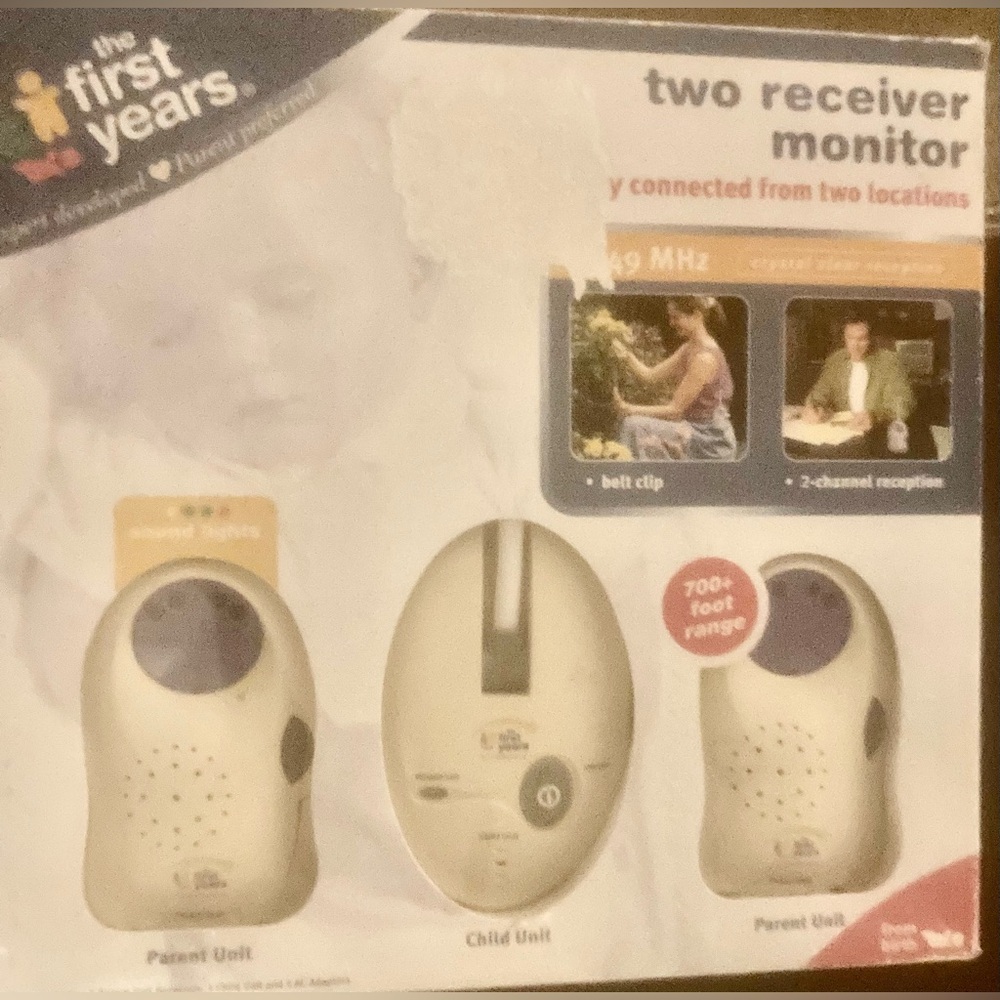 The First Years 2-handset baby monitor mint in original box